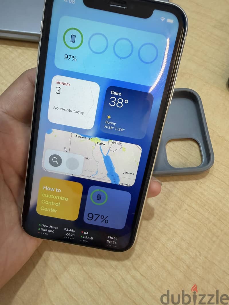 Apple - iPhone 11 5
