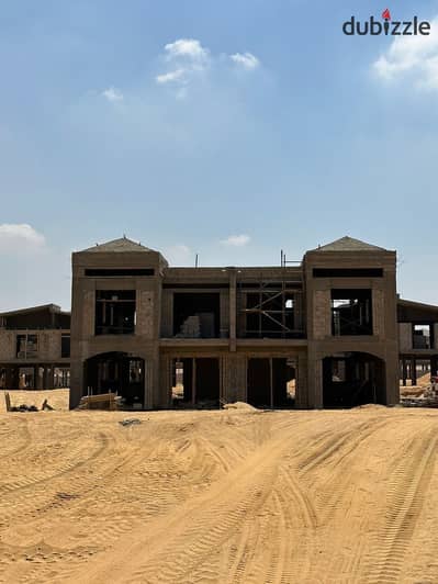 For sale: Twin house 270m in Village West Compound, Sheikh Zayed - Dorra Group - Delivery 2026 - Prime location                                      .