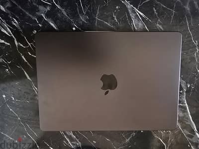 macbook M5 pro 16 Ram 1Tb