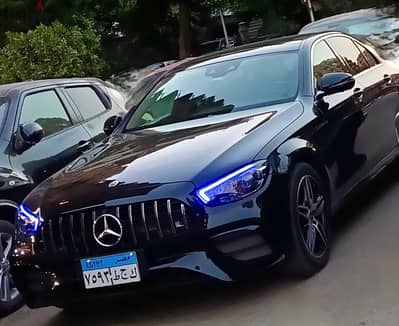 سيارات للإيجار