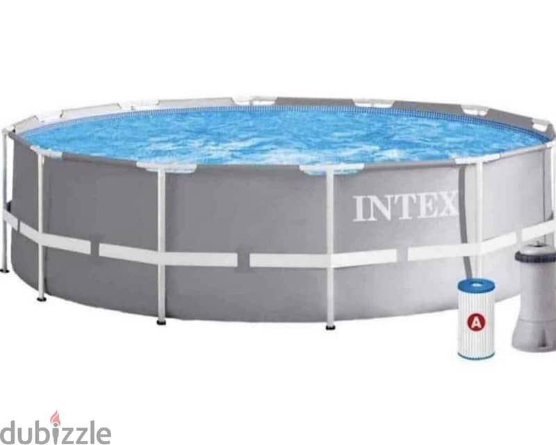 Intex pool 1