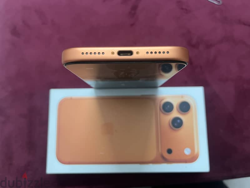 Apple - iPhone 17 Pro Max 4
