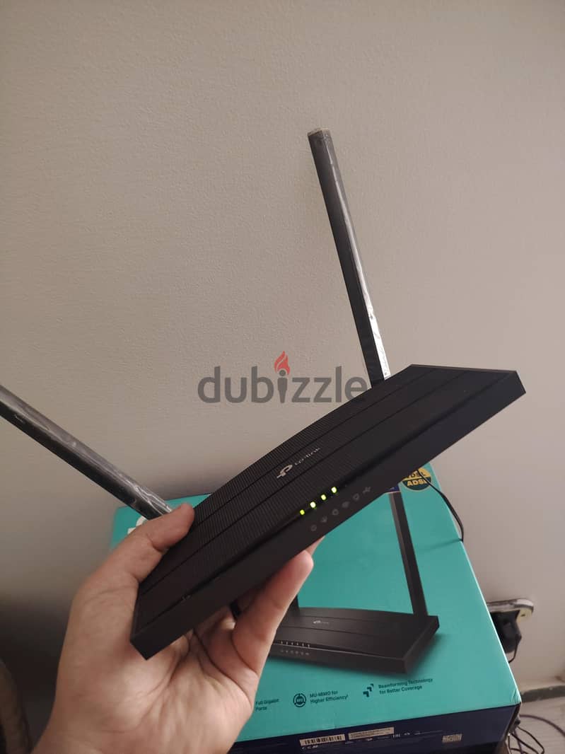 TP Link vr400 1