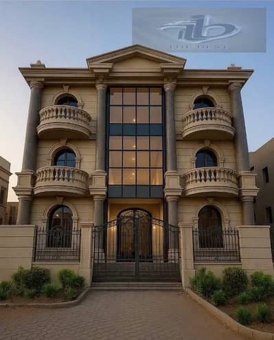 Apartment for sale in Al Yasmeen 8 - Fifth Settlement | Directly on North 90th Street   A unique opportunity to own an apartment in an exceptional location in the heart of New Cairo, inside the area