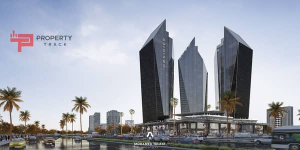 First Class Shop on the Tourist Towers with a Direct View of the Green River and the Iconic Tower