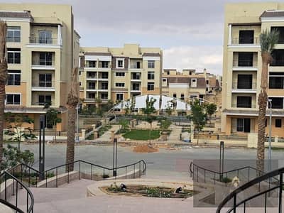 شقه 158م دور ارضي بجاردن بكمبوند سراي بمقدم 5%والباقي قسط علي 12 سنه