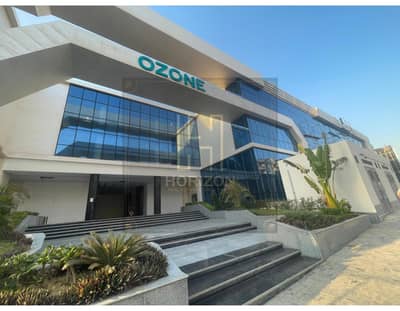 اقل سعر في السوق عياده 38م للبيع في اوزون التجمع الخامس clinic sale ozone