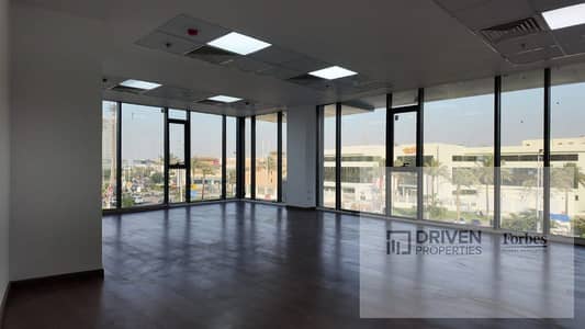 Panoramic View Ultra Super Lux Office with ACs for Rent in Central Avenue Sheikh Zayed Park Street Arkan Capital Business Panoramic View Ultra Super Lux Office with ACs for Rent in Central Avenue Sheikh Zayed Park Street Arkan Capital Business