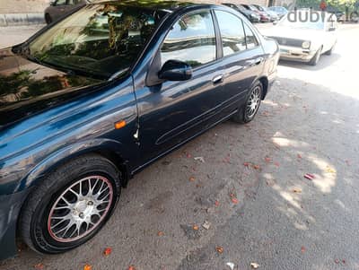 Nissan Sunny 2008