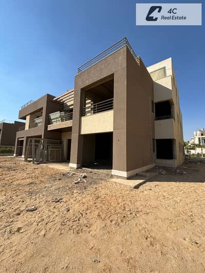 penthouse 250m for sale in palm hills new cairo very prime location open view | ready to move