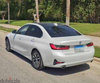 BMW - 320i - 2020 - Exclusive - صيانات توكيل
