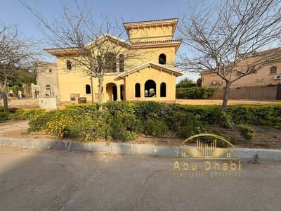 Own a luxurious mansion in a prime location – in my city VG2