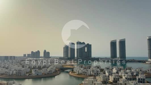 استلام فورى شاليه 2 غرفتين نوم متشطب بالكامل للبيع مقدم 5% فقط اطلاله لاجون فى العالمين الجديده فى الساحل الشمالى