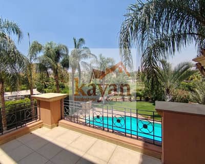 8 BR Villa with Private Pool in Arabella Plaza