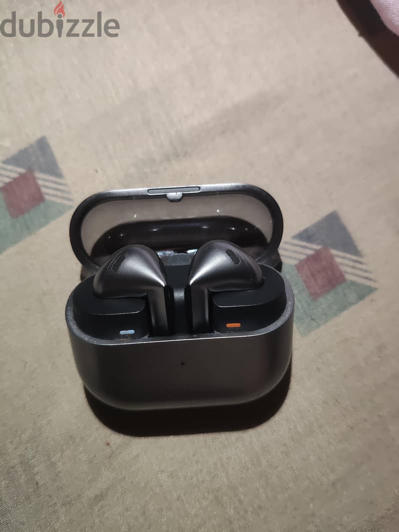 Samsung Galaxy buds 3 1