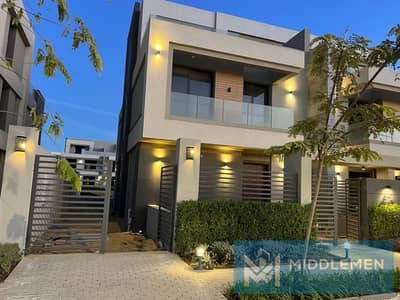 Twinhouse 290m on 280m land area Modern Ready To Move Prime location landscape back& front view Lavista City New Capital