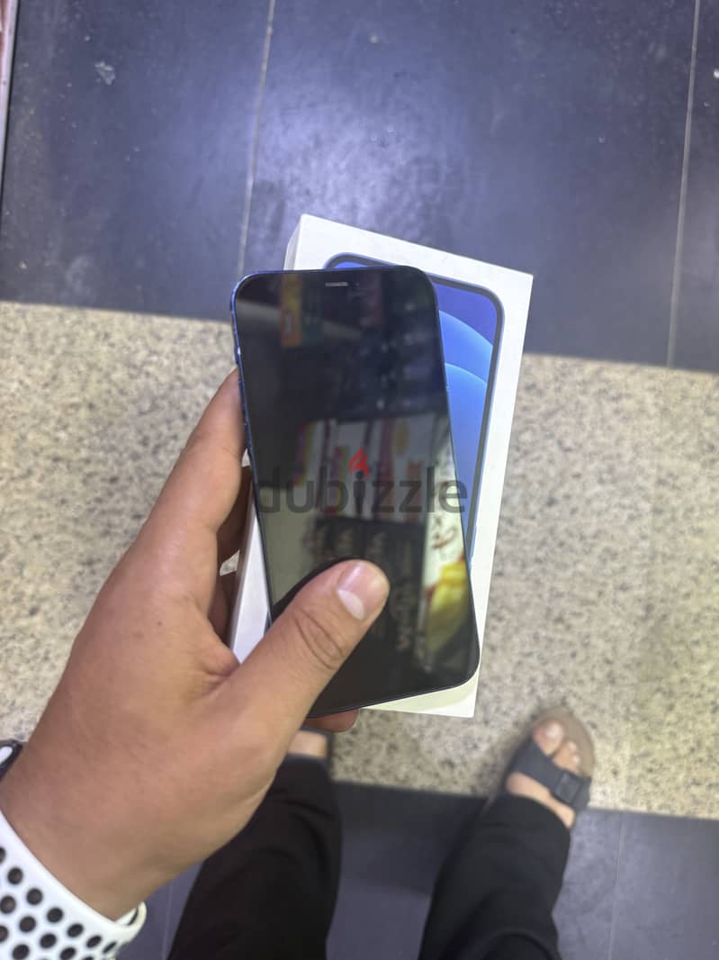 Apple - iPhone 12 7