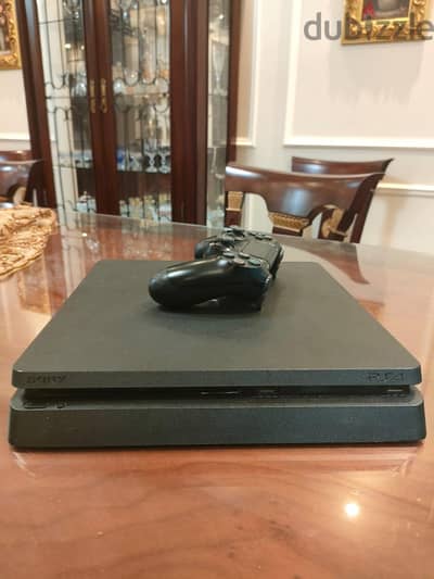 PlayStation 4 slim
