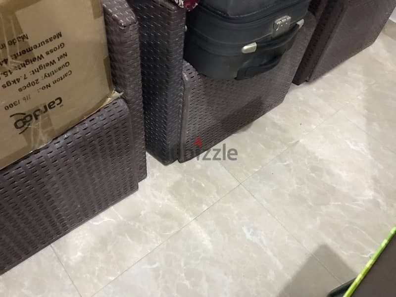 اغراض للبيع 8