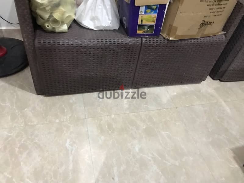 اغراض للبيع 9