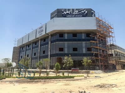 Medical clinic in the heart of 6th of October, Central Axis, direct from owner, 56 sq m, bargain price with immediate handover possible
