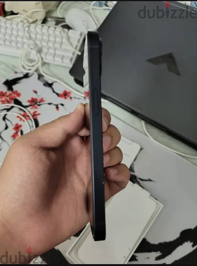 Apple - iPhone 13 4