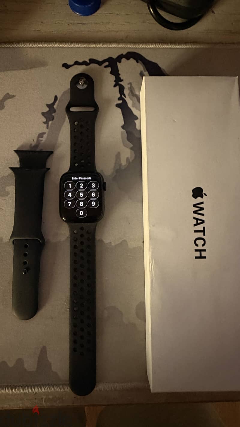 Apple watch se2 1