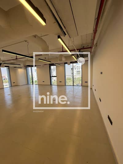 Distinctive, fully finished office for rent at the best price in Hyde Park—an exceptional rate—125 sqm, Golden Square, Fifth Settlement, New Cairo.