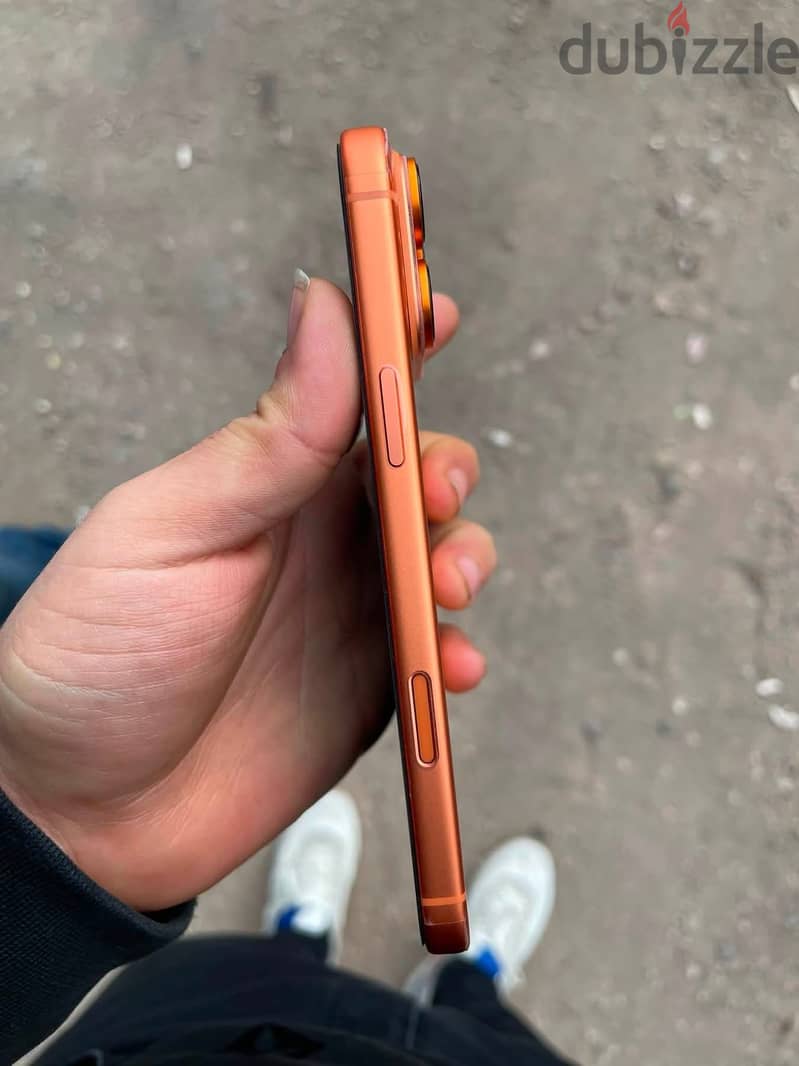 Apple - iPhone 17 Pro 3