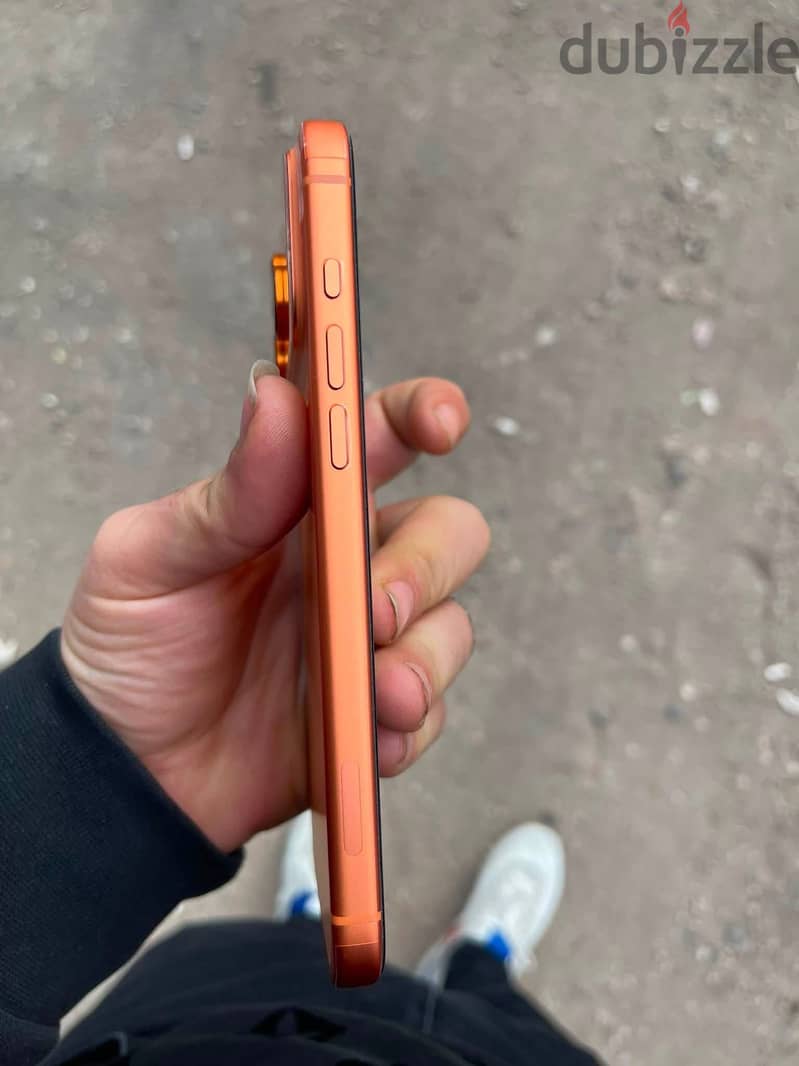 Apple - iPhone 17 Pro 4