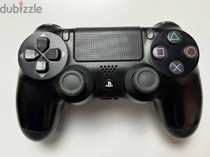 PlayStation 4 slim with CD’s bundle 6