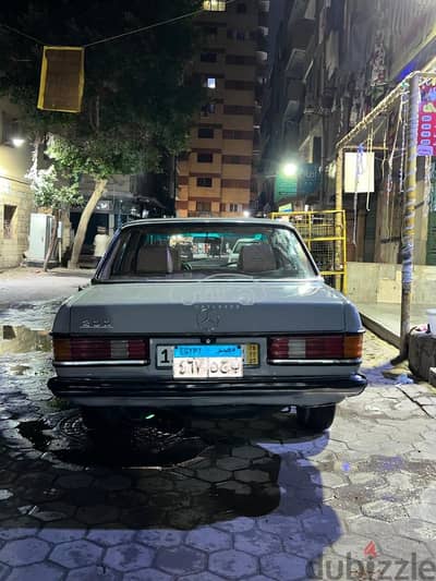 مرسيدس 200 1983 للبيع عين شمس