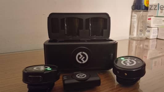 HOLLYLAND LARK M2 LAVAIER WIRELESS BLUETOOTH MICROPHONE
