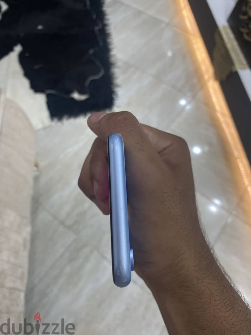 Apple - iPhone XR 6