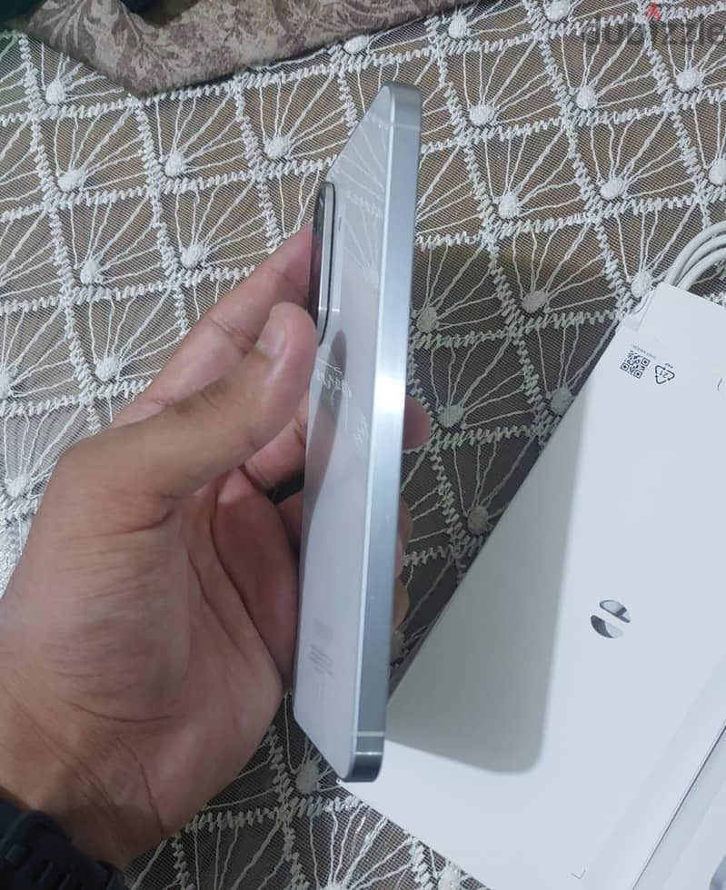 Samsung A56 5G ( 256 + 12 ) Lightgray 4