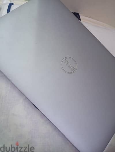 Dell Laptop للبيع - حالة ممتاز Dell Laptop للبيع - حالة ممتاز