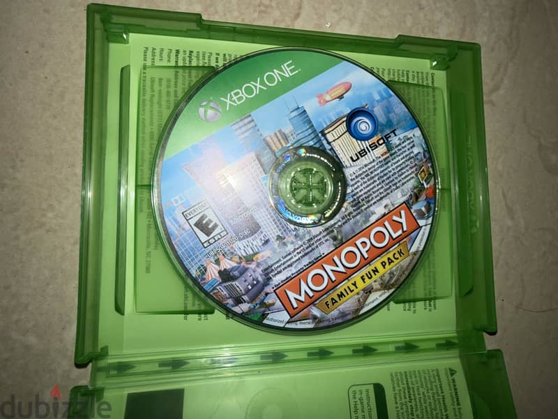 xbox one + controller +5 games +kinekit 8