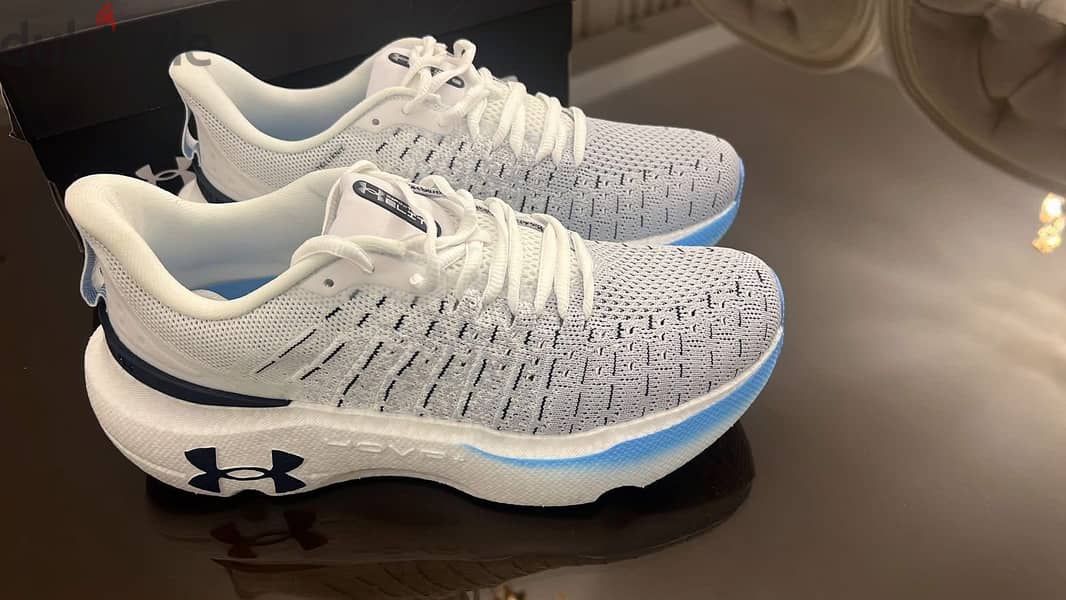 Under Armour 4