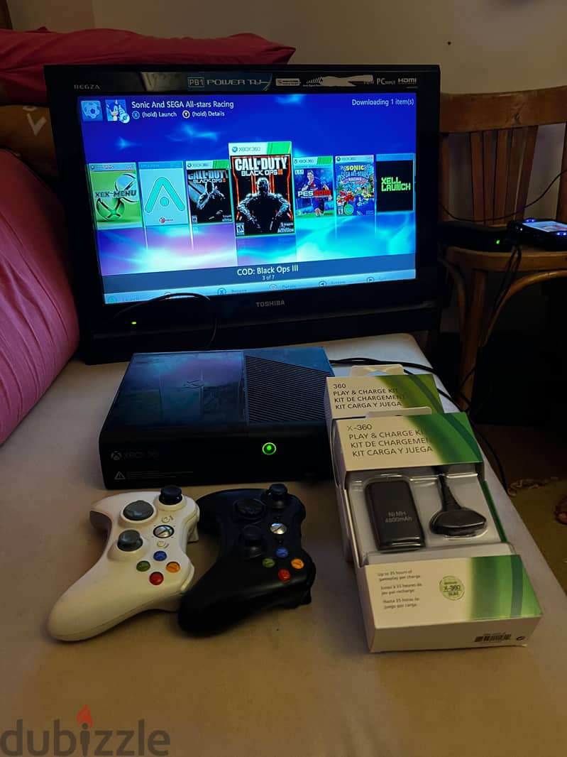 xbox 360 super slim 1