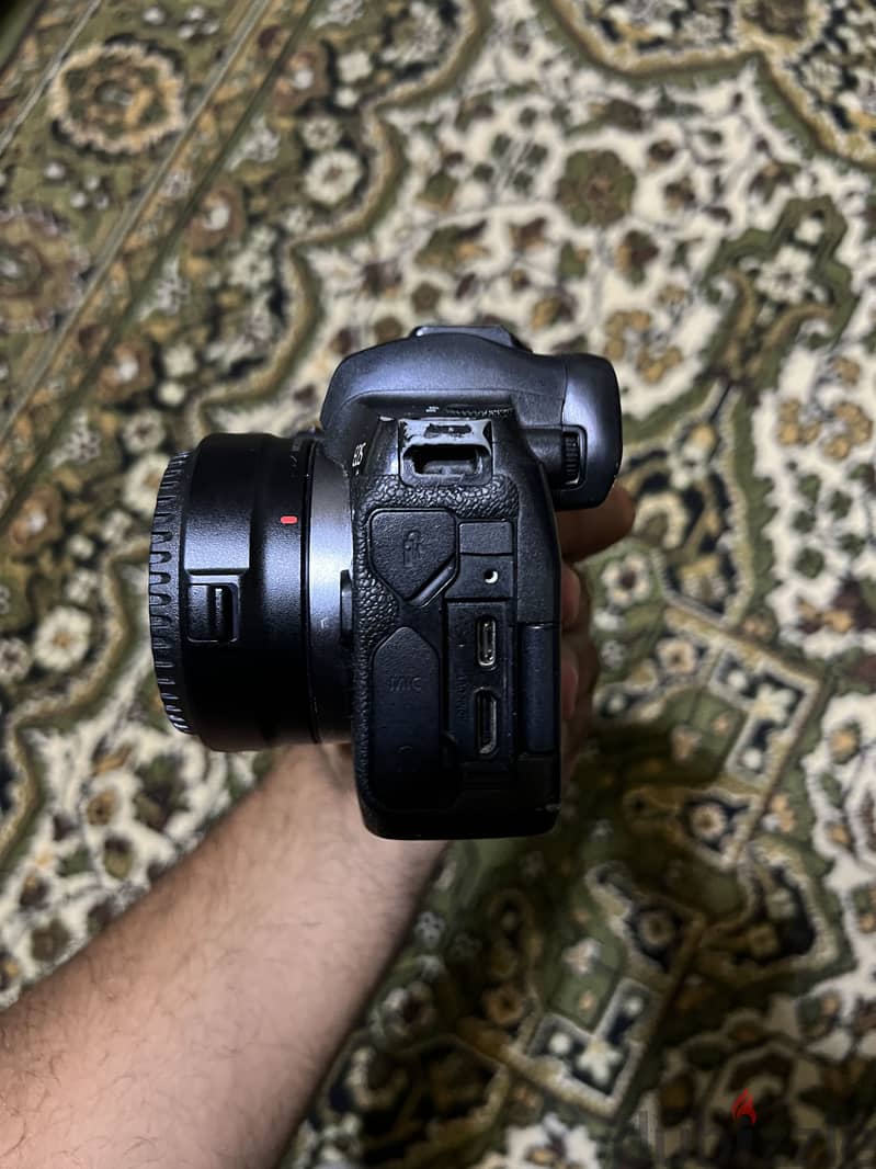 Cannon R 8