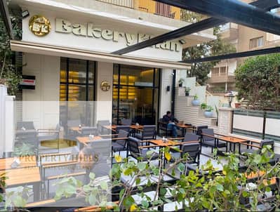 Shop for sale, generating a monthly return of 400,000, with the price payable in installments over 8 years, in Fifth Settlement.
