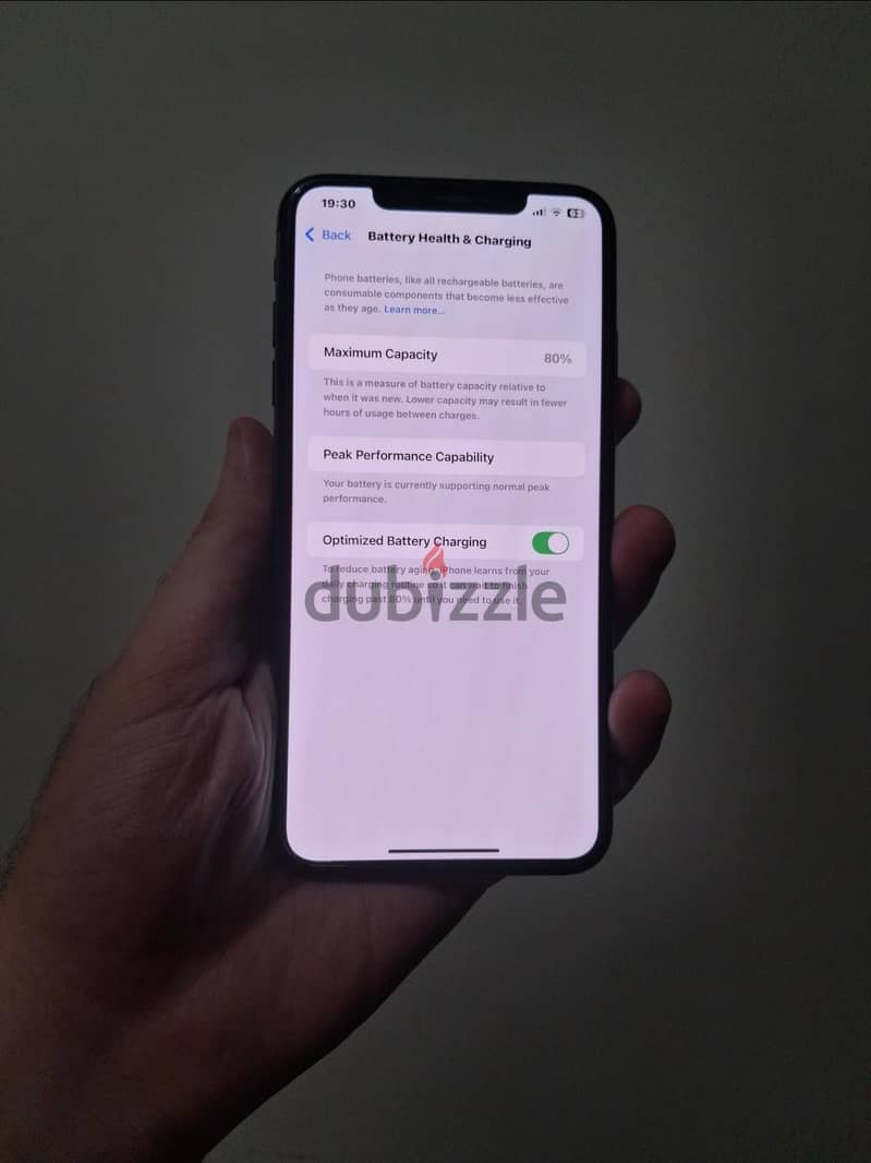 Apple - iPhone XS Max 3