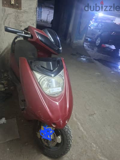 سكوتر mz ١٢٥ سي سي mz scooter 125