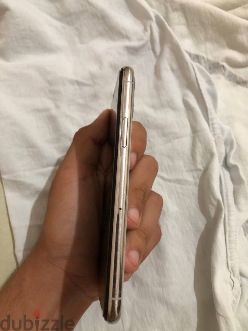 Apple - iPhone 11 Pro 2
