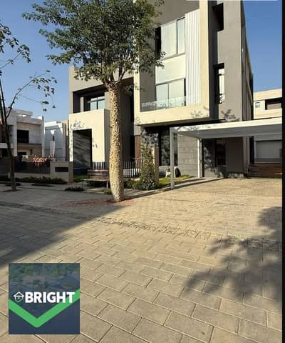 for a very limited!! Luxury townhouse Villa 300m -3bedrooms - very prime location - in Saada New Cairo with Flexible Installments