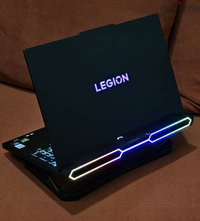 Lenovo Legion Pro 7 Ultra 9 RTX 5080 16GB