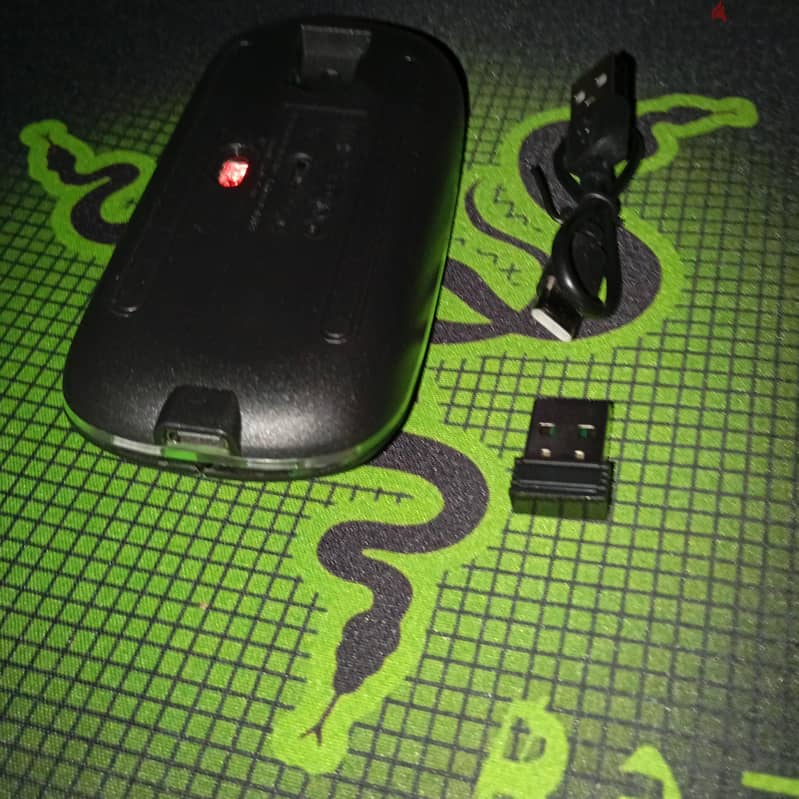 HP W10 Wireless Mouse And Mouse Pad 1