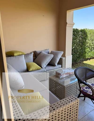 Independent villa finished completely and ready for delivery in a village overlooking the sea completely and double view