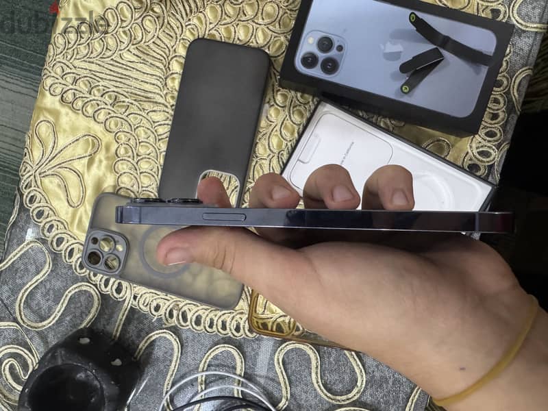 Apple - iPhone 13 Pro Max 5