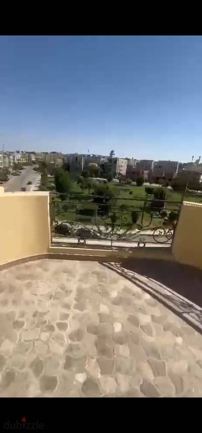 500 م بنتهاوس جنوب الاكاديميه  اسانسير شغال سوبر لوكس بالتكيفات علي حديقه كبيره